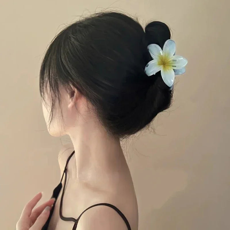 NewFlower Shape Hair Claw Clips for Women Girls Barrette Crab Claw Clip Ponytail Hairpins Bath Beach Headwear Hair Accessories